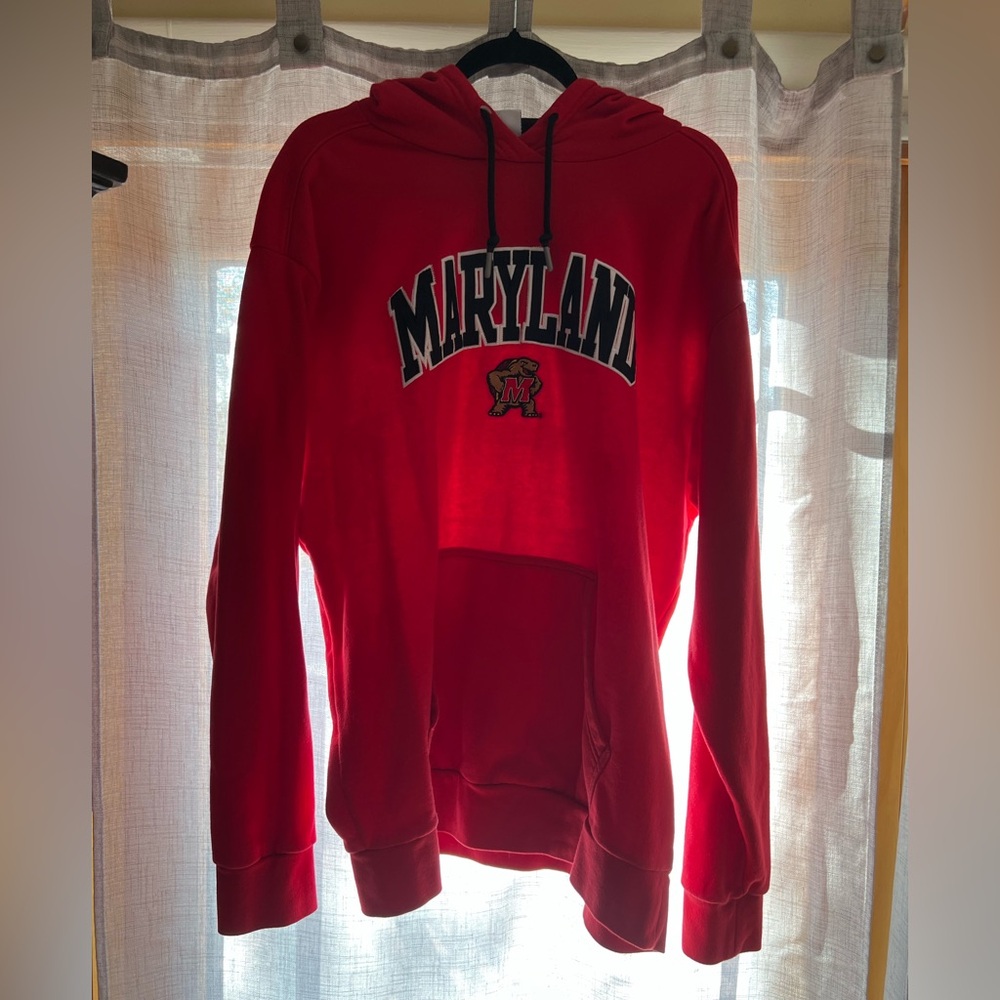 Red and Black Maryland Vintage Champion Hoodie